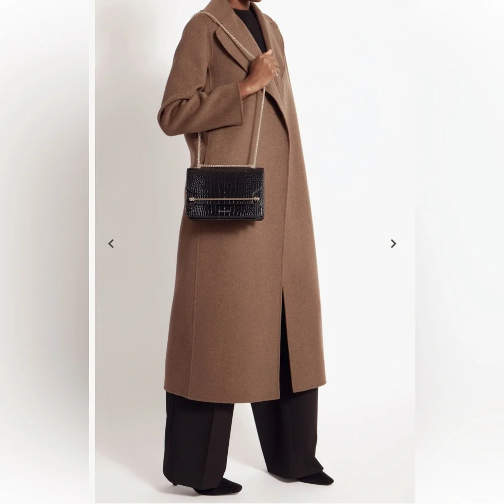 Like new Strathberry East/West Black Croc-Embossed Crossbody with Gold Chain - Picture 5 of 15